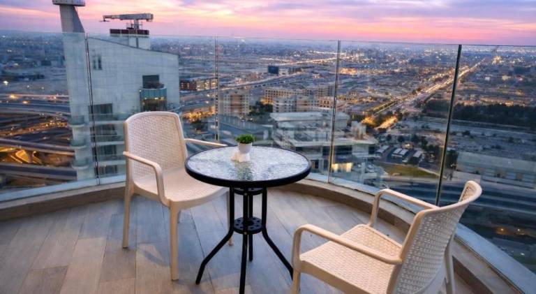 Marina View 2BHK Luxury — photo 4