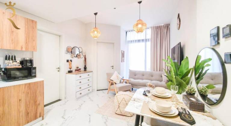 Fully equipped charming holiday apartment with pool & patio | Pets allowed in Abu Dhabi