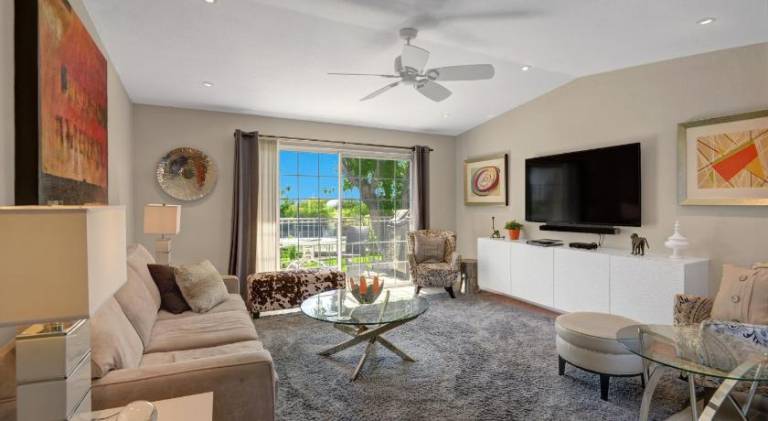 Pleasant vacation home with hot tub & pool | Pet-friendly — photo 2