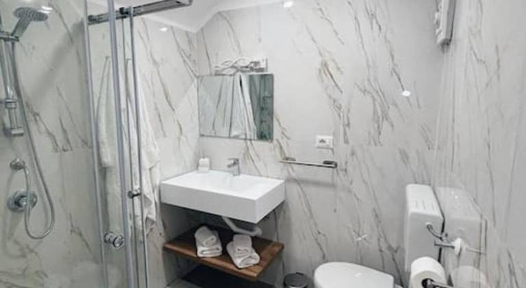 Vacation home | Close to Cappella Sansevero | Pets allowed — photo 2