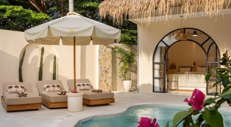Family-oriented villa with terrace, yard & private pool | Perfect for remote work | Dogs allowed in Canggu