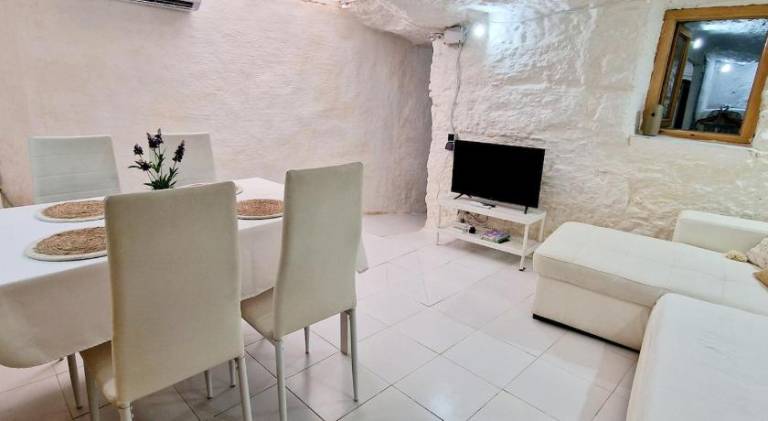Holiday apartment with 2 rooms for 4 persons — photo 3