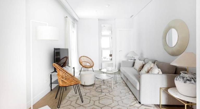 Holiday apartment with 2 rooms for 6 persons in Madrid