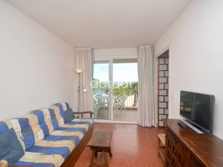 Apartment | Next to the beach | Pets allowed — photo 2