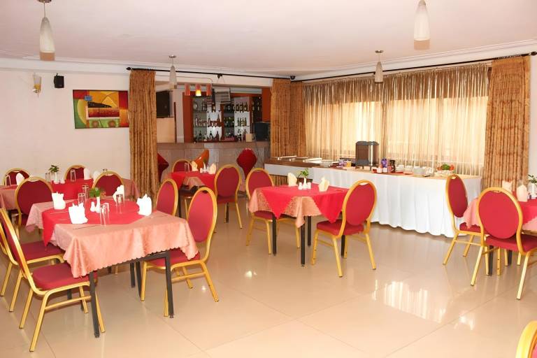 Landmark View Hotel — photo 5