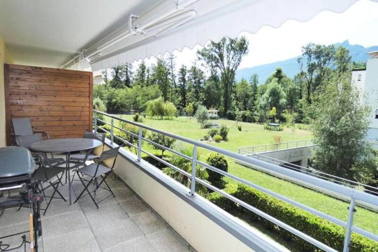 Fully equipped nice rental apartment with terrace | Pets allowed — photo 2