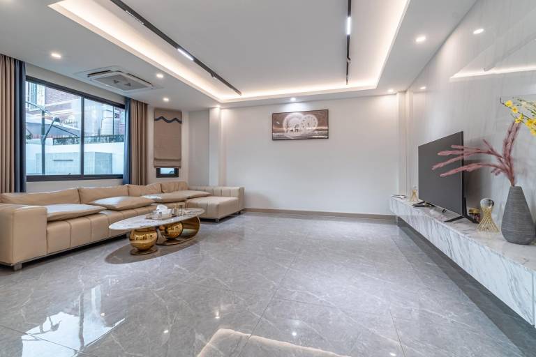 King 1 【独栋villa】【泳池】【5卧7卫】【独立KTV包厢】【豪华装修】【芭提雅市中心】 — photo 4
