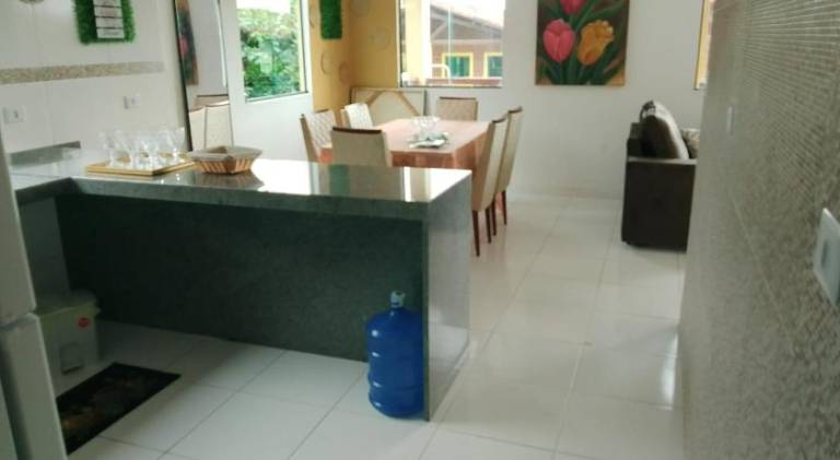 House with pool — photo 4