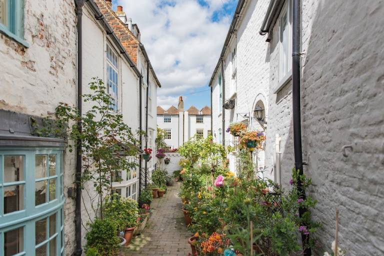 Cottage Deal