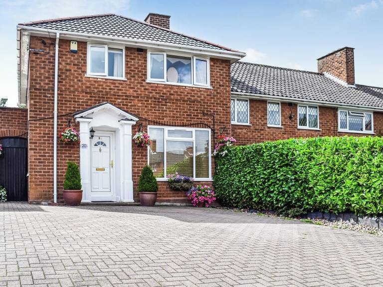 Cottage  Tamworth