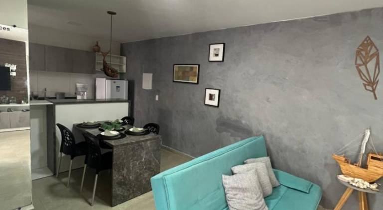 Vacation home with pool — photo 4
