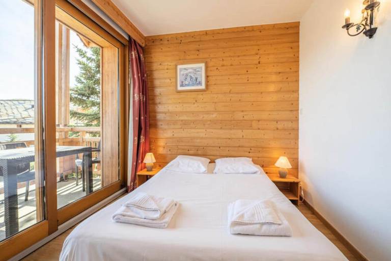 Apartment with 1 room for 4 persons in Huez