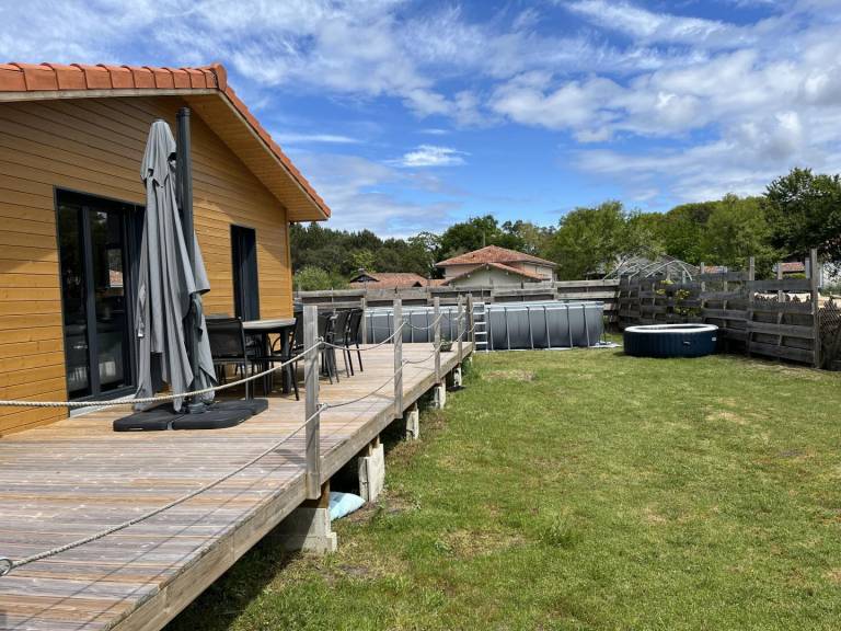 Gite with garden, grill & terrace — photo 3