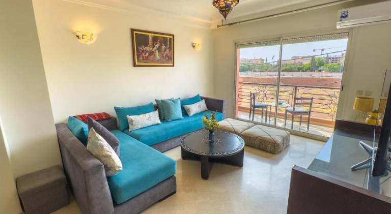 Pleasant rental apartment with pool & hot tub | Next to Jemaa el-Fnaa | Pets are welcome — photo 2