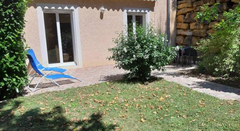 Nice holiday apartment | Pets are welcome in Dardilly