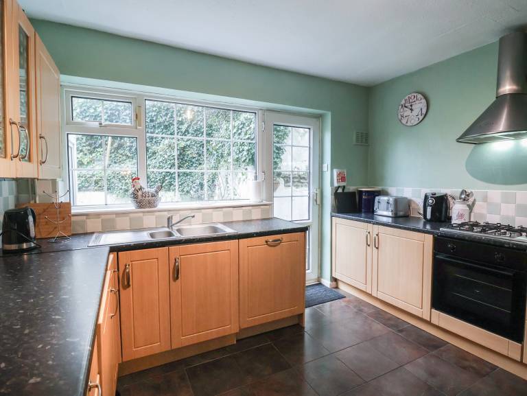 Cottage with garden | Beach view — photo 5