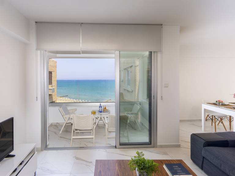 Appartamento Larnaca