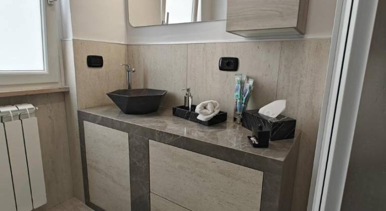 Rental apartment with 2 rooms for 5 persons — photo 3