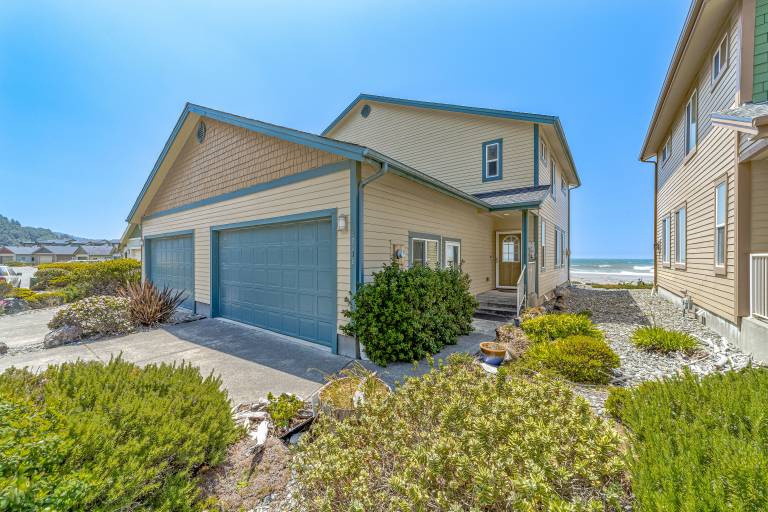 Condo  Gold Beach