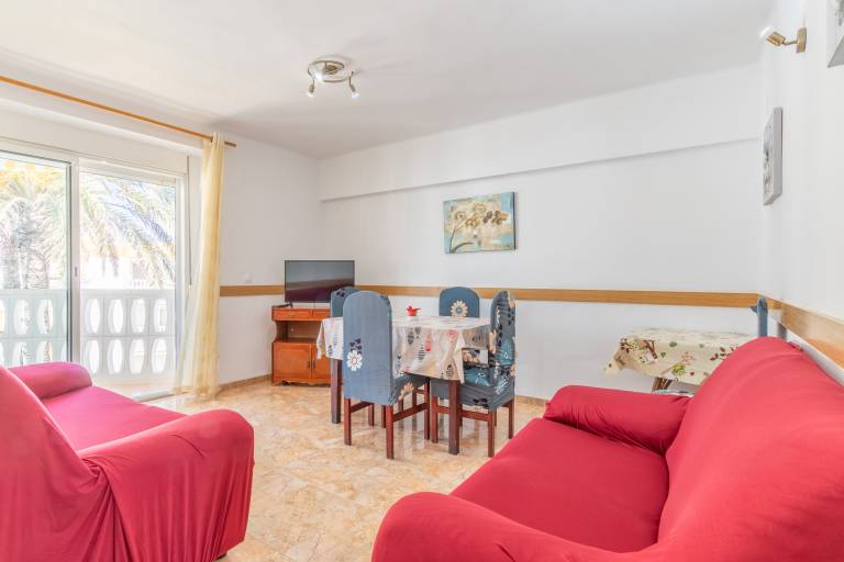 Rental apartment with terrace, garden & fast internet | Beach view | Suitable for remote work — photo 5