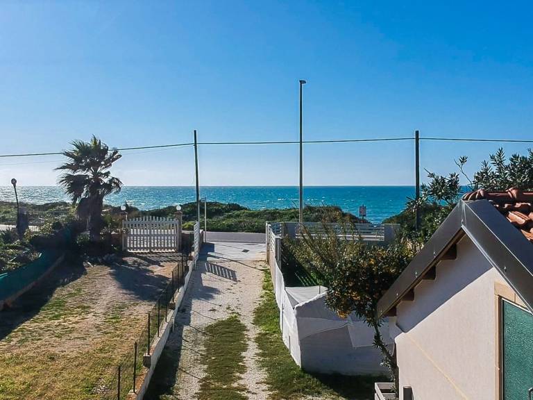 Pleasant rental apartment with BBQ | Close to the beach | Pets are welcome — photo 2