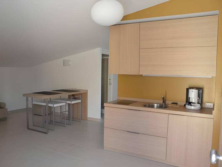 Beautiful serviced apartment with terrace, pool & garden | Pets allowed in Catanzaro