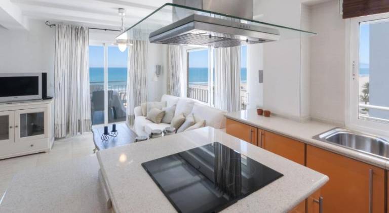 Rental apartment with pool — photo 3