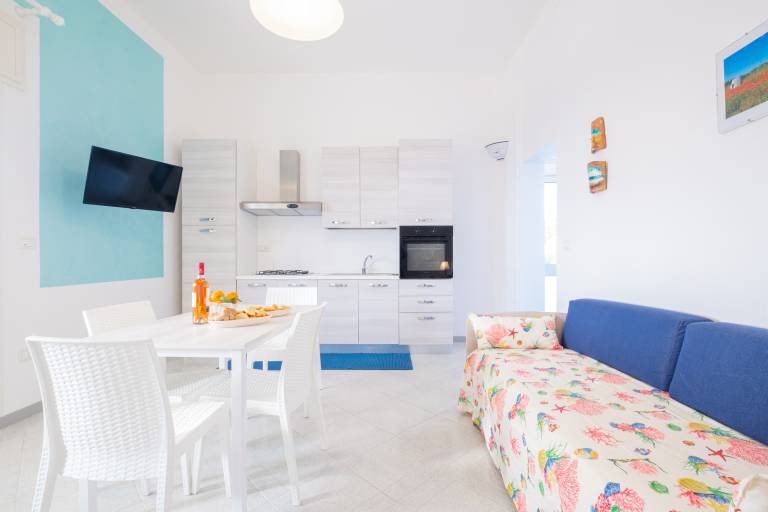 Villa with jacuzzi, patio & grill | Sea view | Pet-friendly — photo 4