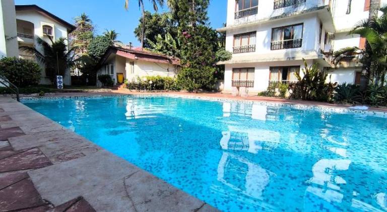 Holiday apartment with garden & pool — photo 3