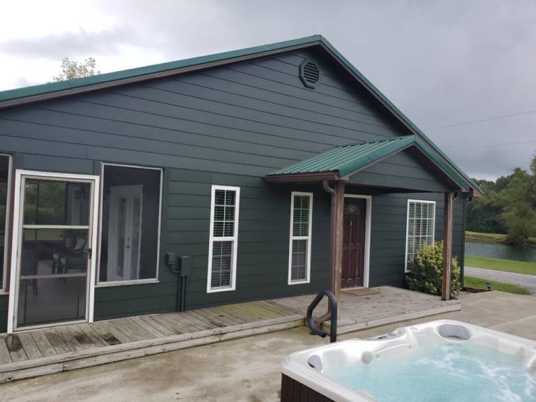 Cabin  Buncombe