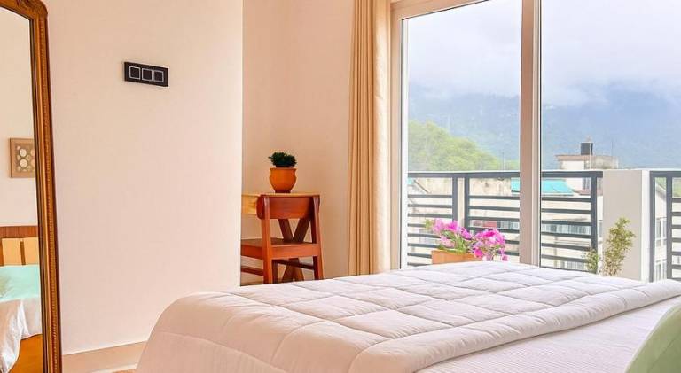 Prithvi Hotel - Aesthetic Rooms With Netflix — photo 5