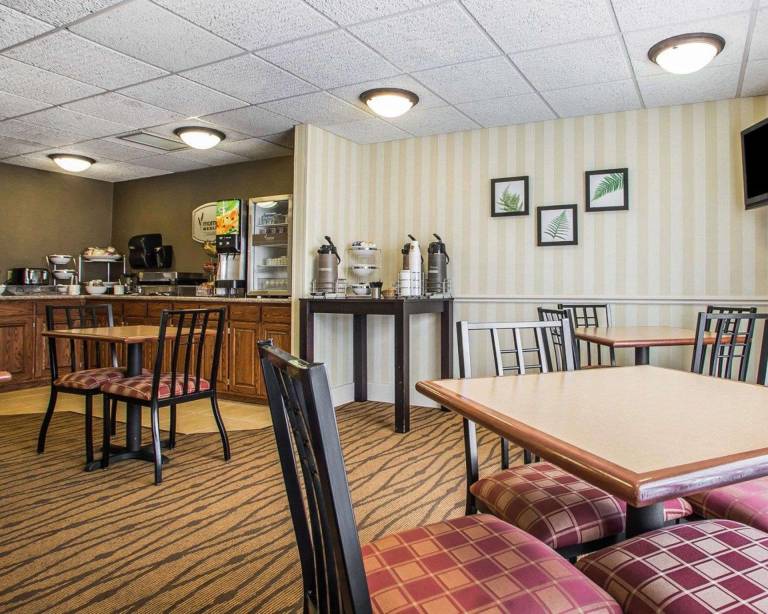 Sleep Inn & Suites Wisconsin Rapids — photo 5