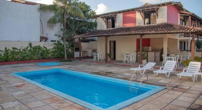 House with pool — photo 3