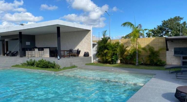 House with pool in Playa del Carmen