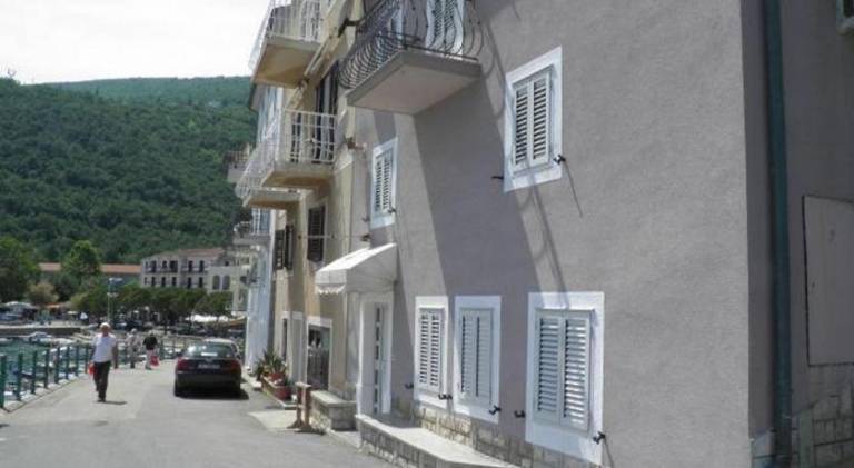 Rental apartment with terrace | Next to the beach | Pets are welcome — photo 4