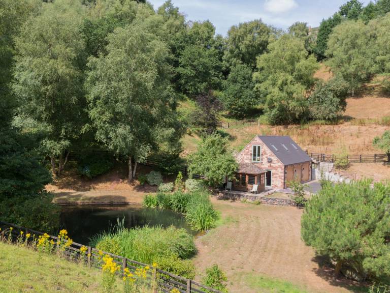 Cottage Bradley in the Moors