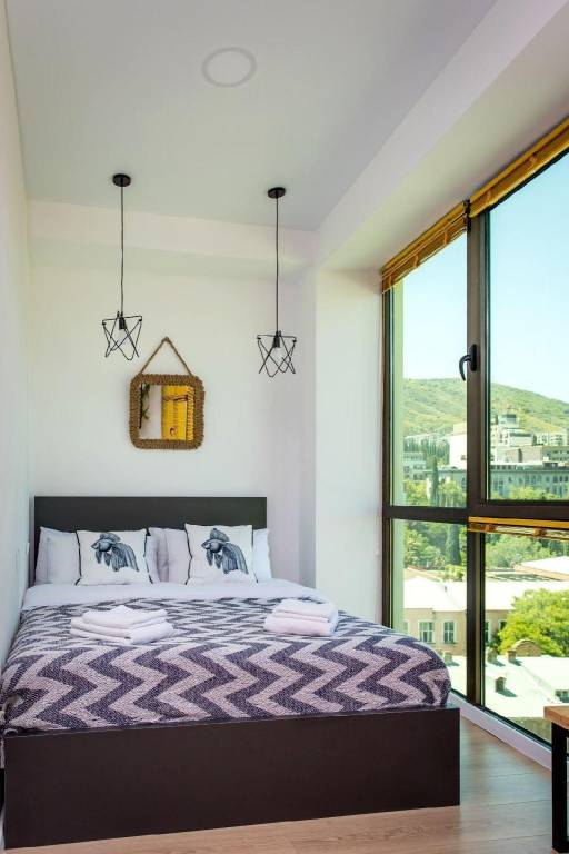 Lovely rental apartment | Next to Old Tbilisi | Perfect for remote work | Pets allowed — photo 2
