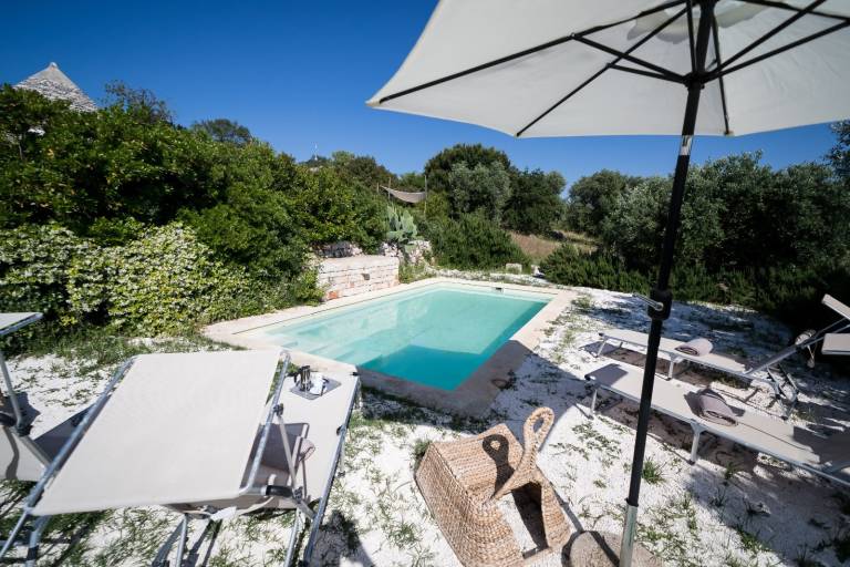 Vacation home with private pool & yard | Pet-friendly — photo 4