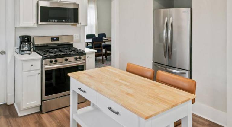 Ample house | Close to the beach | Good for workation | Pets are welcome — photo 3