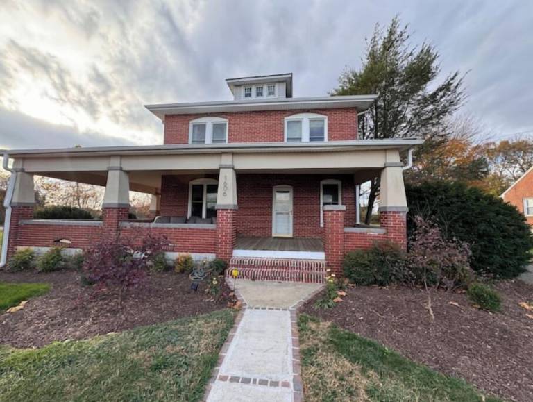 House Mount Airy