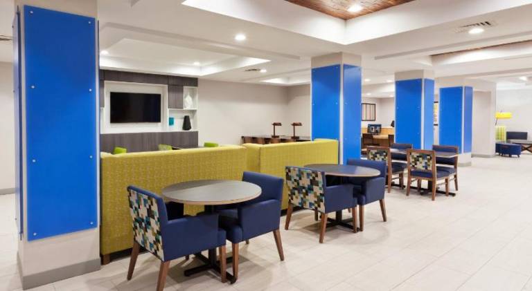 Holiday Inn Express Hotel & Suites Dothan North By IHG — photo 4