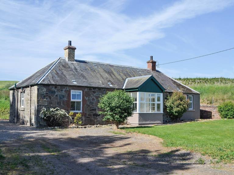 Cottage  Blairgowrie