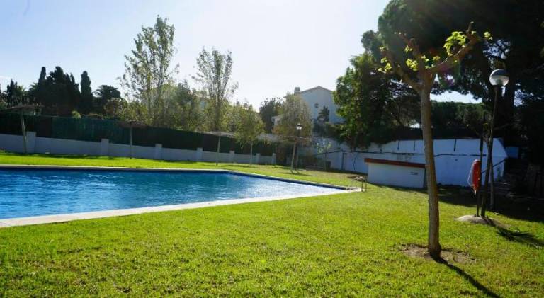Fully equipped villa with grill, pool & patio | Beach nearby | Pets are welcome in Cambrils