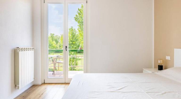 Apartment with 2 rooms for 5 persons in Pozzolengo