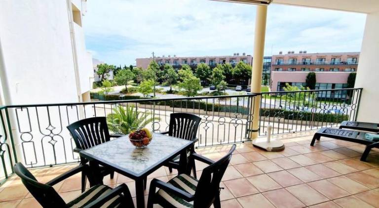 Jasmine apartment next to Meia Praia Beach — photo 3
