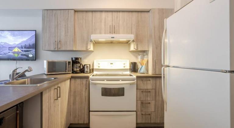 Lovely rental apartment | Close to Mary | Perfect for remote work | Pet-friendly — photo 4