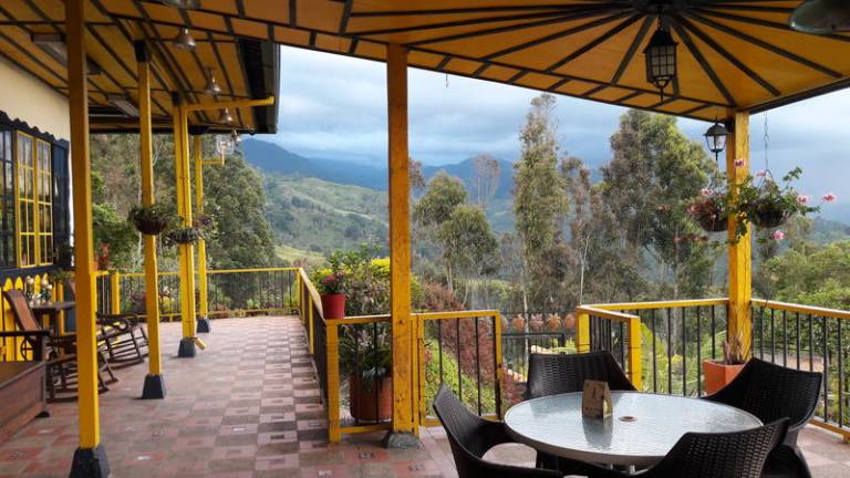 Hostal Finca Cardonales in Salento