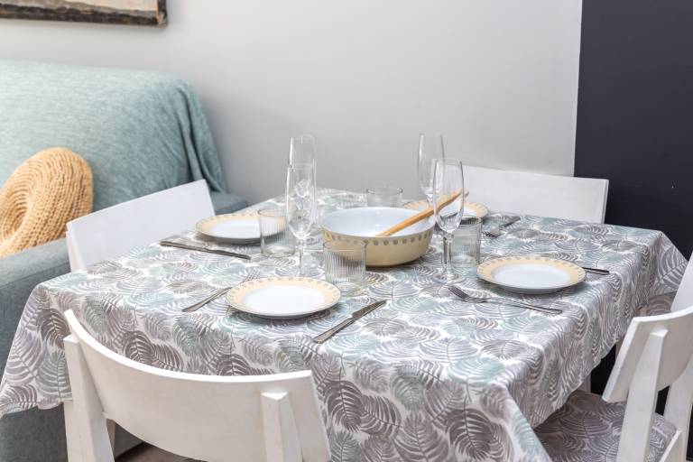 Cozy Apartment in Cala en Blanes with Pool and Air Conditioning — photo 3
