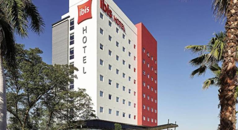 Ibis Culiacan — photo 2