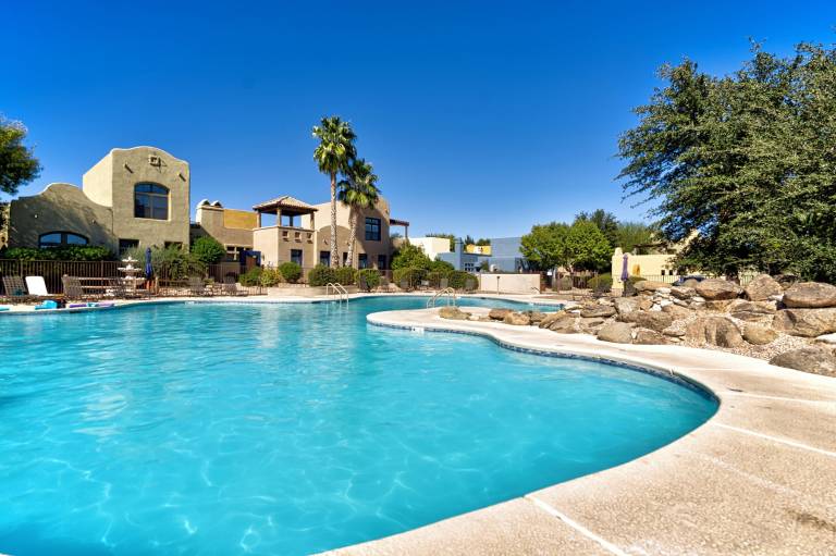 House  Tubac
